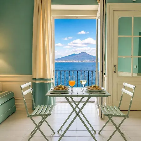 500 Meters From The Port, Sea View, And Air Conditioning